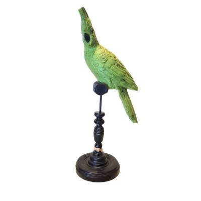 Decorative statuettes 