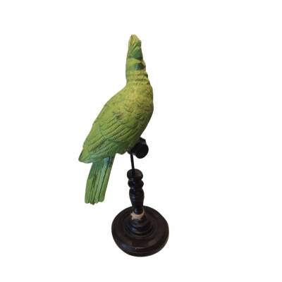 Decorative statuettes 