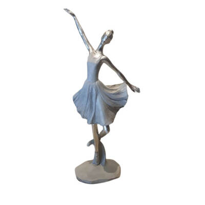 Decorative statuettes 