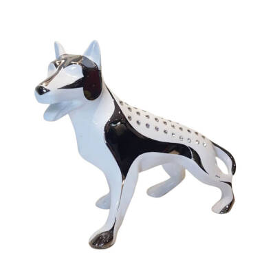 Decorative statuettes 