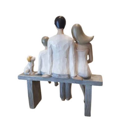 Decorative statuettes 