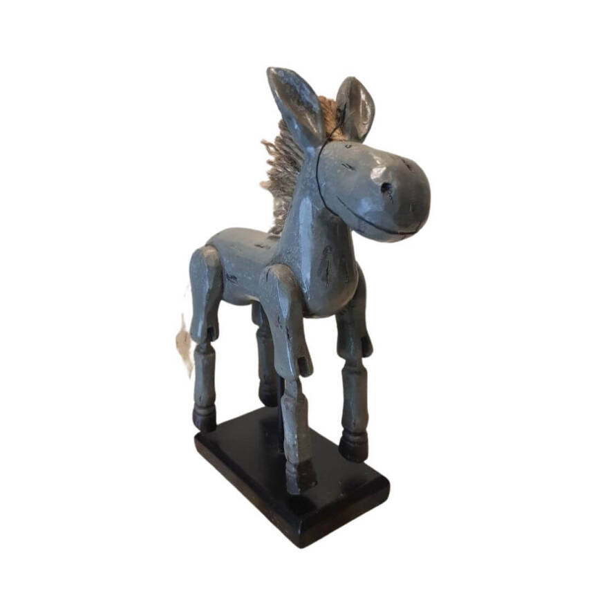 Decorative statuettes 