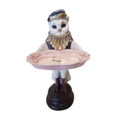 Decorative statuettes 