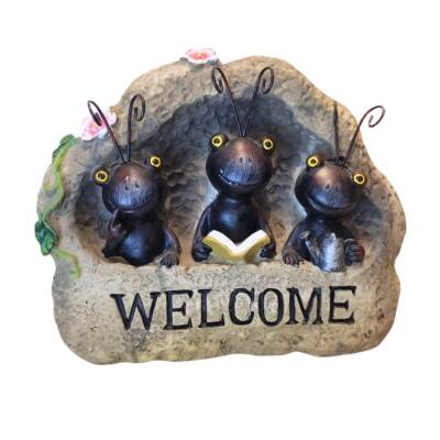 Декоративная статуэтка 